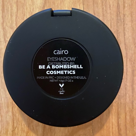 NIB Be A Bombshell Cairo Eye Shadow palette NIB - Picture 8 of 8